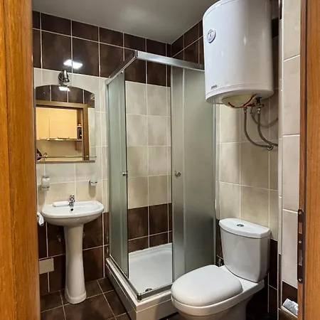 Pedja Zlatiborski Konaci 19/22 דירה *